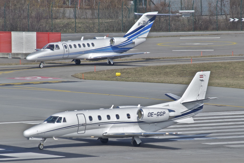Citation CJ3 charter private jet exterior thumbnail 4