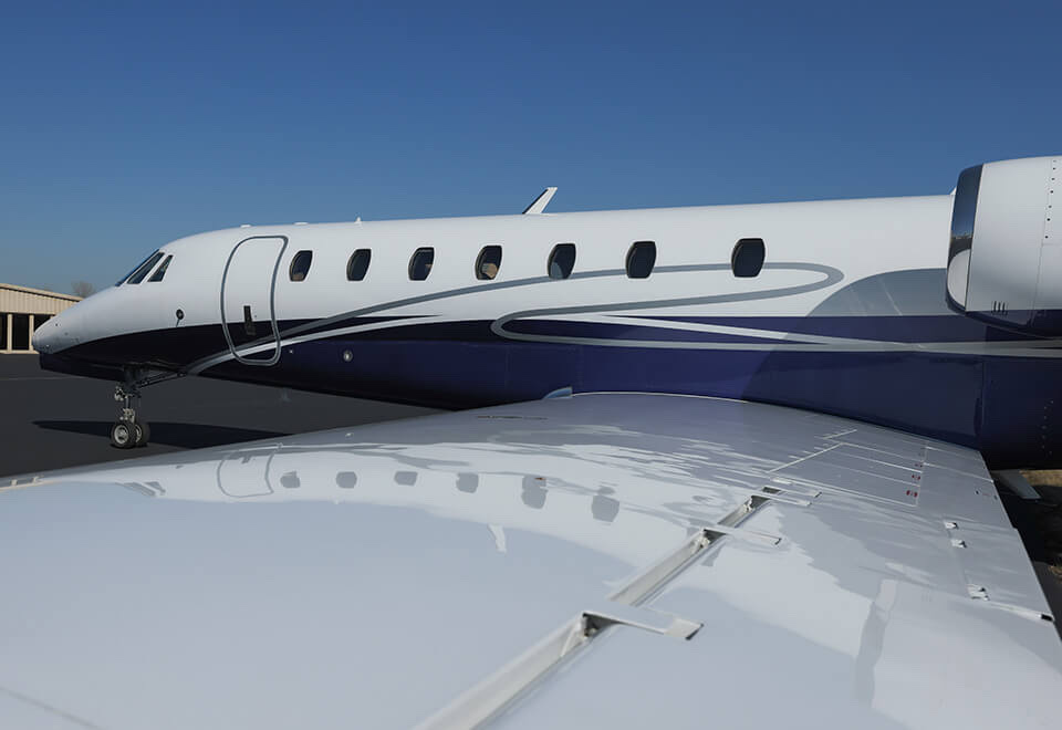 Citation Sovereign charter private jet exterior thumbnail 7