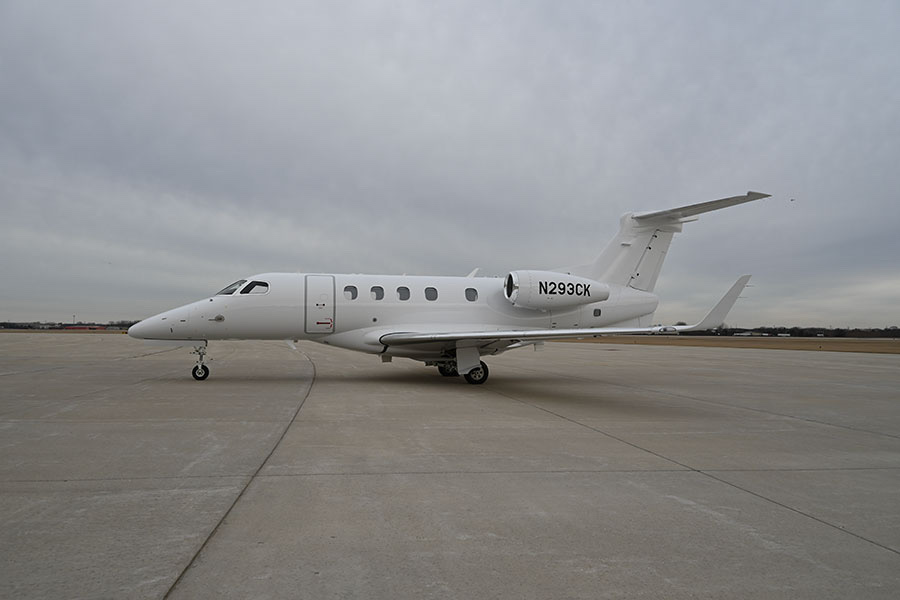 Phenom 300 charter private jet exterior thumbnail 3