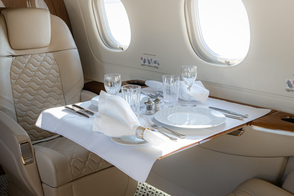 Praetor 600 charter private jet exterior thumbnail 2