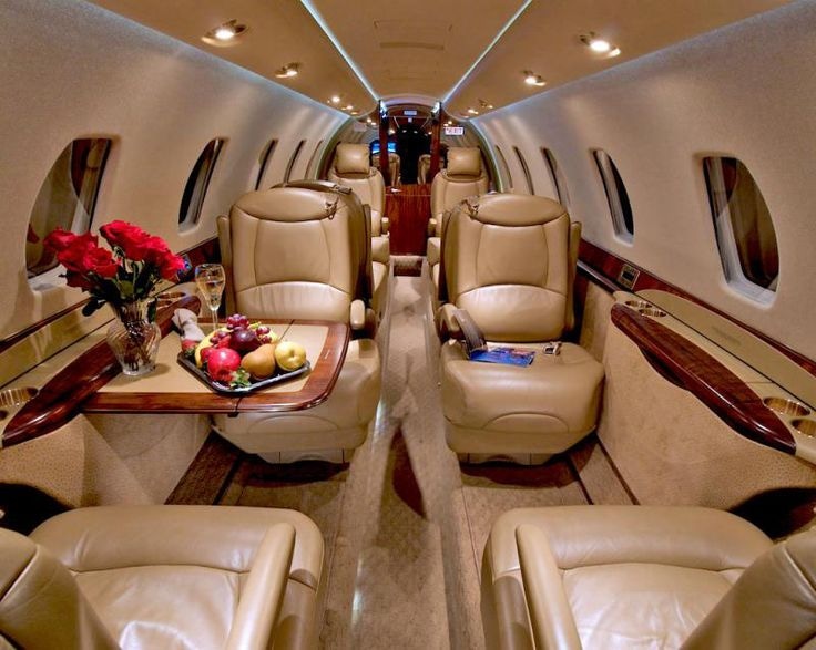 Citation Sovereign charter private jet cabin interior thumbnail 2