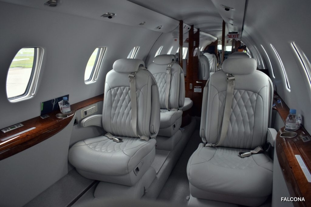 Citation XLS+ charter private jet cabin interior thumbnail 4