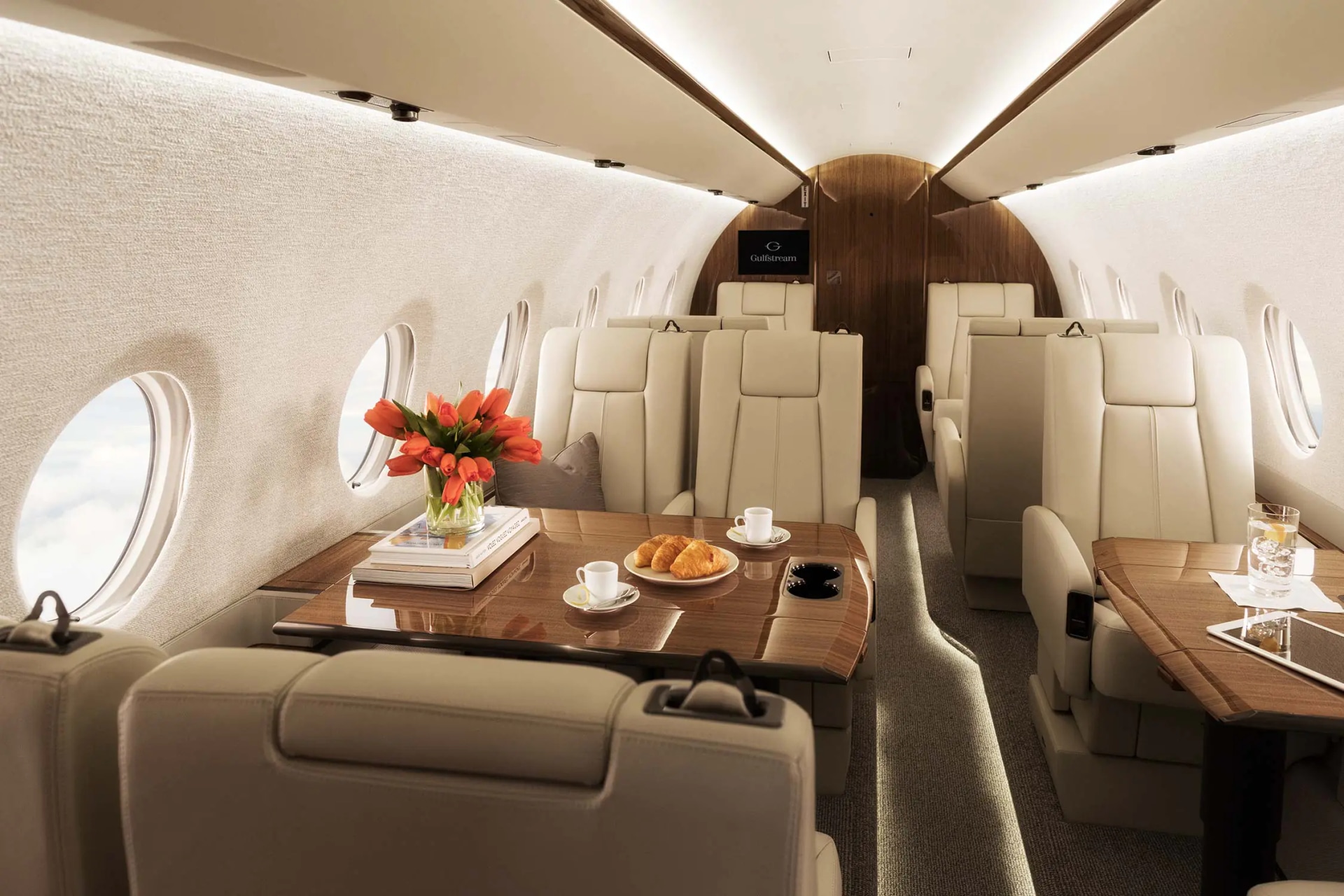 Gulfstream G280 charter private jet cabin interior thumbnail 4