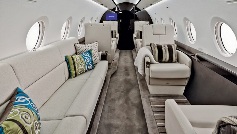 Gulfstream G280 charter private jet cabin interior thumbnail 7