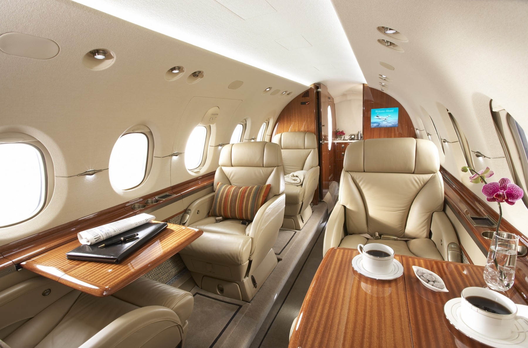 Hawker 900XP charter private jet cabin interior thumbnail 3